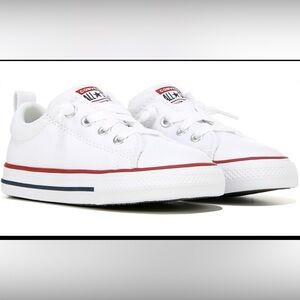 Kids' Chuck Taylor All Star Street Low Top Sneaker